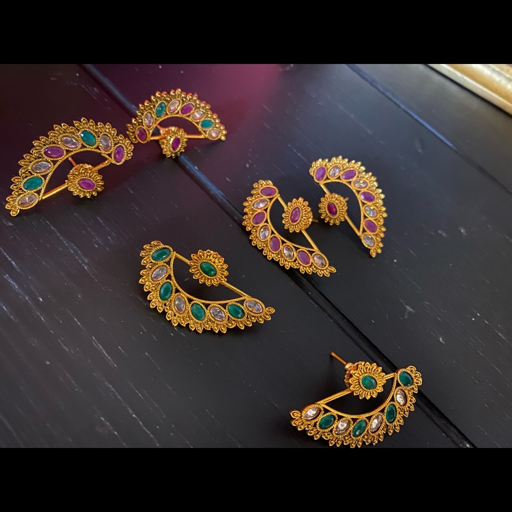 Jacket earrings. 3 earrings in 1. Ask me how